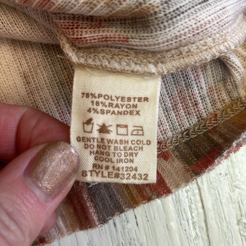 π5/$25 SALE!π Hem & Thread Striped Aztec Pattern Waffle Henley Top Sz M - Picture 10 of 10